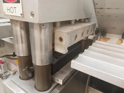 Uhlmann model UPS-1.1 automatic blister packager