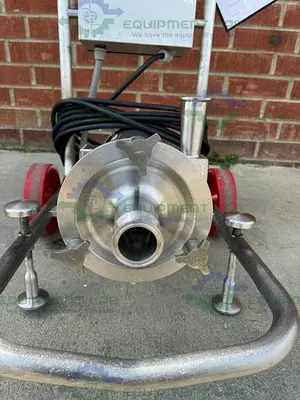 USED FRISTAM FPX731-160 CENTRIFUGAL PUMP W/STAINLESS 1 1/2 HP MOTOR, 480V, CONTROLLER