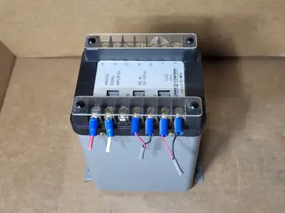 USED SQUARE D CLE-207100