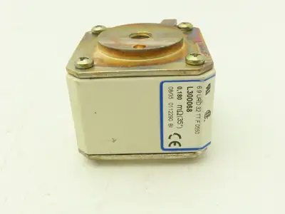 Ferraz Shawmut PC32UD69V550TF Protistor 690VAC 550A Fuse Semiconductor Type