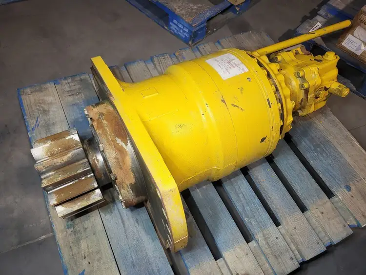 Used KOMATSU 21M-26-00011R Parts British Columbia CA | Lenmark #271778