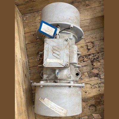 USED VIBRA SCREW VE3/12/10000