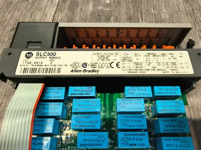 USED Allen-Bradley 1746-OW16