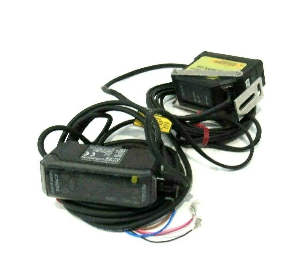 USED KEYENCE GV-21P LASER SENSOR W/ GVH450 SENSOR HEAD GV21P