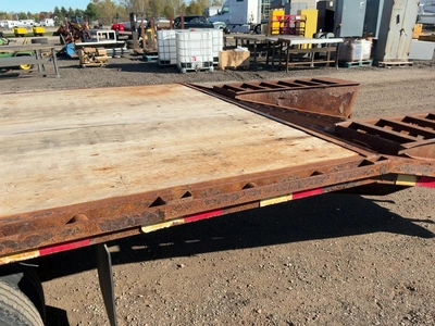 Used 2017 LOAD TRAIL 39.5' TANDEM DUAL AXLE Gooseneck Cargo Trailers Michigan US | Miedema Asset Management Group #1579248