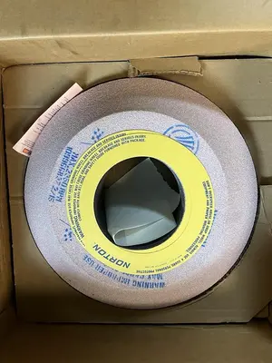 New | in-Stock NORTON 66243475028 Grinding Wheels Ohio US | Surplus Asset Holdings #1518715