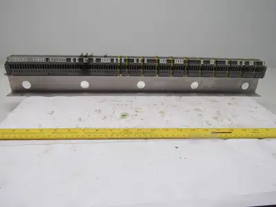 Entrelec 6.3 A MAX. (34) Fuse Holder (15) Terminal Block  (11) Ground Lot of 60