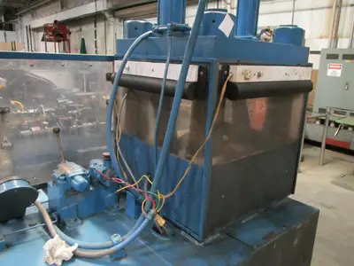 USED MODERN 200 TON
