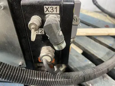 USED 2011 KUKA KR 16-2 S