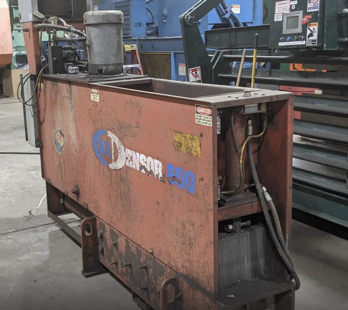 USED 1996 CP MFG CD 600