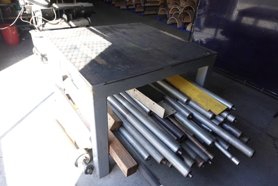 Used _UNKNOWN_ _UNKNOWN_ Welding Tables California US | Capital Recovery Group #1546031