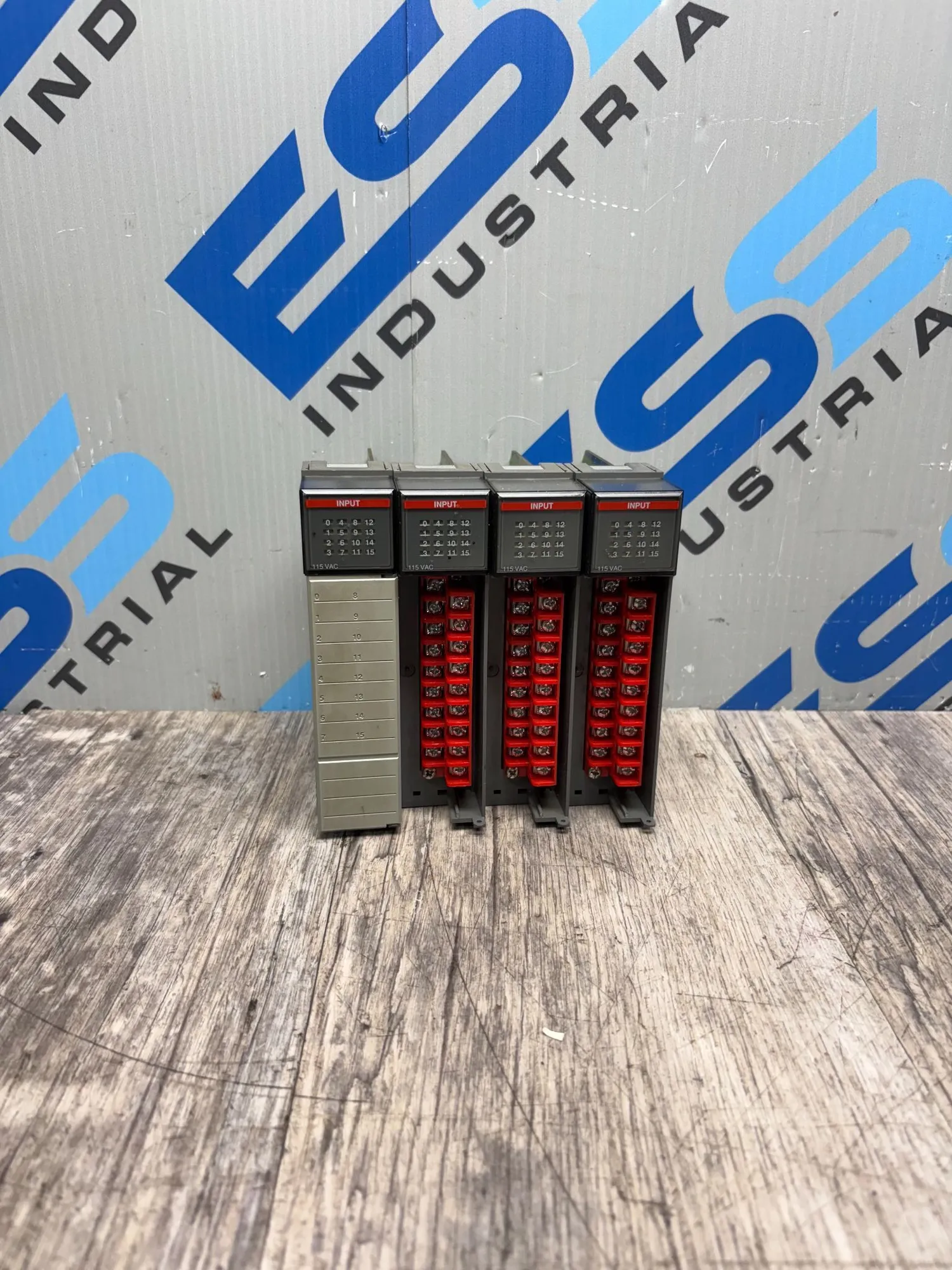 USED ALLEN BRADLEY 1746-IA16