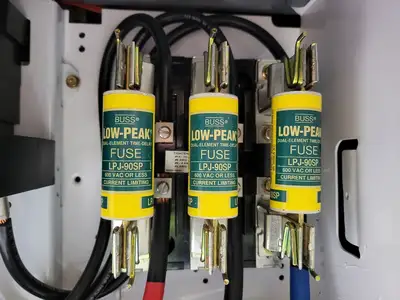 USED SQUARE D MODEL 6