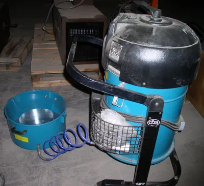 Nilfisk Model CFM 127A Industrial Vacuum Cleaner