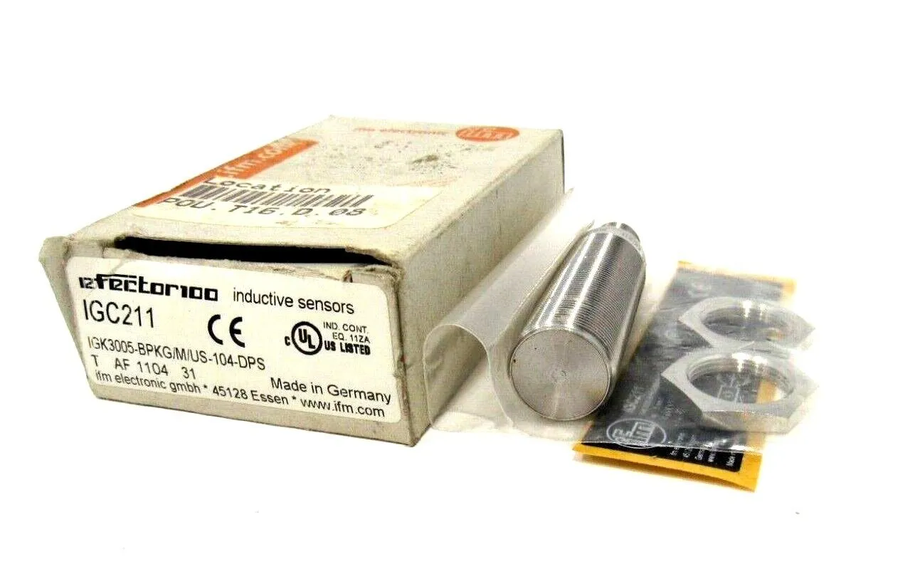 NEW EFECTOR IGK3005-BPKG/M/US-104-DPS INDUCTIVE SENSOR IGC211 IGK3005BPKGMUS104D