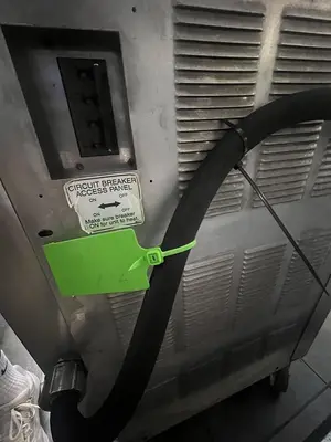 Used GILES _UNKNOWN_ Cookers / Coolers / Fryers Florida US | BAM Discount Restaurant Equipment #1288202