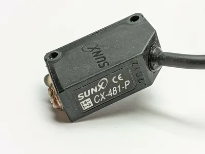 USED SUNX RETROFLECTIVE SENSOR 500MM PNP