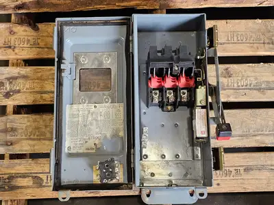 Used SQUARE D HU361AWK Switchgears British Columbia CA | Lenmark #1434856
