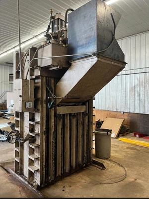 MAX-PAK MP-60HD Balers | RyCat Machinery (2)
