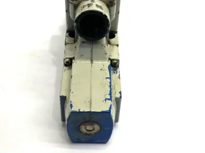 USED TOKYO KEIKI SOLENOID DIRECTIONAL CONTROL VALVE