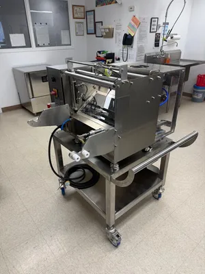 2025 WEIGHPACK VersaPak Vertical Form Fill Sealing Machines (VFFS) | Global Machine Brokers, LLC (7)
