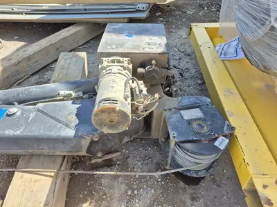 USED 2013 COBRA SERVICE CRANES NP12