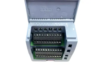 USED SIEMENS SIMATIC S7-1200 DIGITAL I/O MOD. SM 1223 16 DI/16 DO