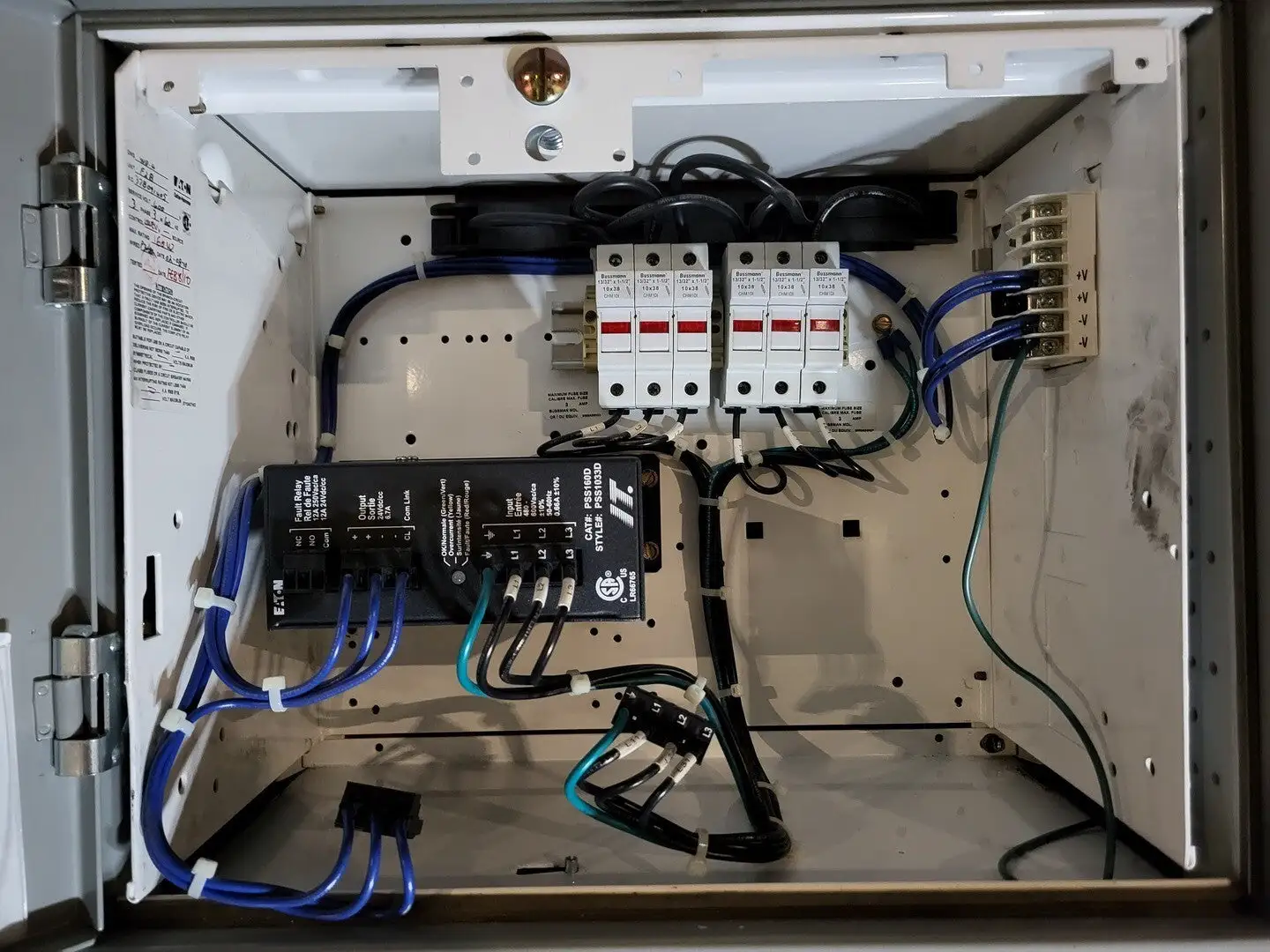USED EATON PSS160D