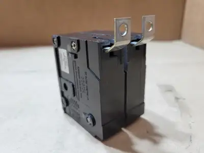 Used CUTLER-HAMMER BAB2040 Circuit Breakers British Columbia CA | Lenmark #1488967