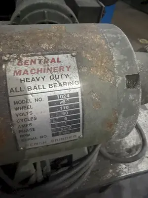 BURR KING MODEL #760 BELT SANDER & CENTRAL MACHINERY MODEL #1024 DOUBLE END GRINDER ON COMMON BASE: YOBRO #24820