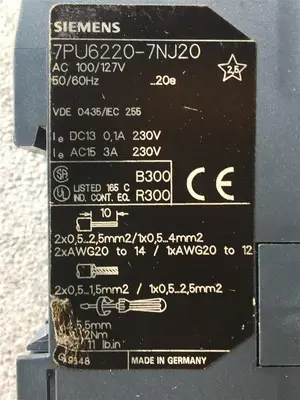 USED SIEMENS 7PU 6220 - 7NJ20