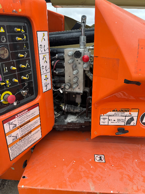 USED 2017 JLG E450AJ