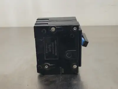15 Amp, 2 Pole, 120/240 volts Circuit Breaker