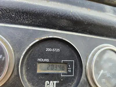 USED CATERPILLAR V200B STR