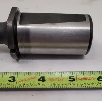 USED KENNAMETAL HERTEL T3. 71000 R 338D