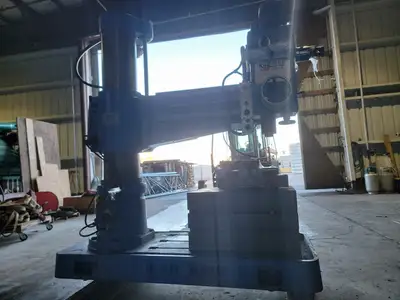 Used 2017 KAO MING KMR-1100S Radial Drills British Columbia CA | Lenmark #408841