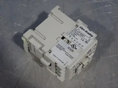 NEW ALLEN BRADLEY 700CF400*