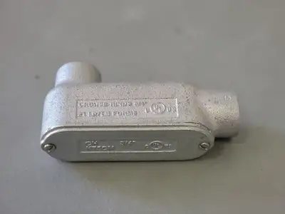 NEW CROUSE-HINDS LB75M