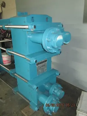 212 sq.ft., Tranter, UFX-26-5-HP-75, Superchanger heat exchanger, Stainless Steel, 100 psi @ 150°, 1242 lbs, 1995