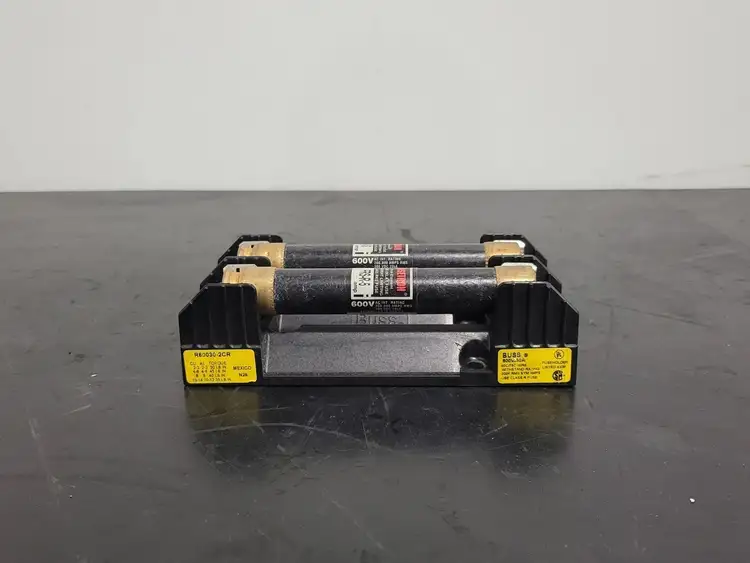 Used BUSSMANN R60030-2CR Misc Electrical & Power Parts British Columbia CA | Lenmark #252111