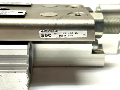 MXQ20A-100ZA6 | SMC  Guided Slide Cylinder - Used