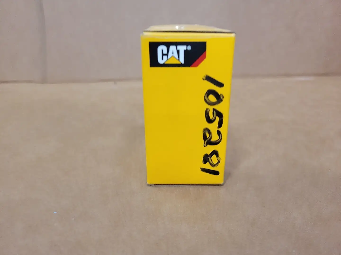 NEW CATERPILLAR 1353996