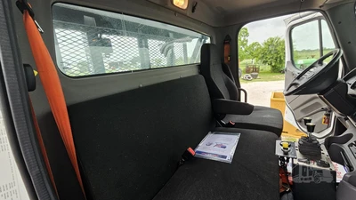 Used 2019 FREIGHTLINER 108SD Hooklifts & Roll-Offs Texas US | Roll Off Truck World #1491807