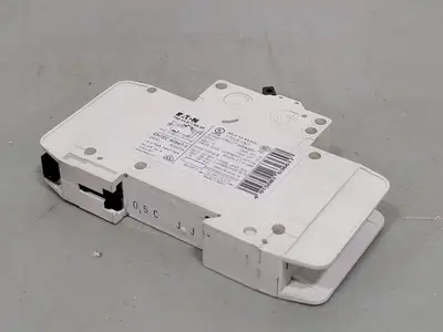 Used EATON FAZ-C0.5/1-NA-SP Switchgears British Columbia CA | Lenmark #244614