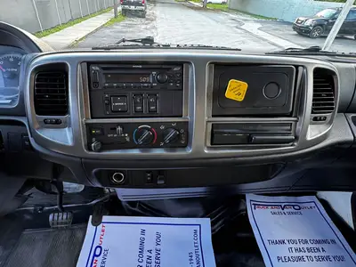 Used 2019 HINO 268 Box trucks Florida US | Truck and Van Outlet #1509125