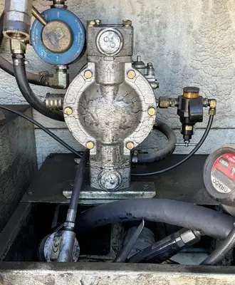 Used 2005 HINO 268 Fuel & Lube Trucks Texas US | Proxy Equipment #1385231