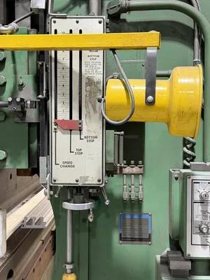 Cincinnati 350CB-12 Press Brake 14′ X 350 Ton W/ Automec 150HD CNC 2 Axis
