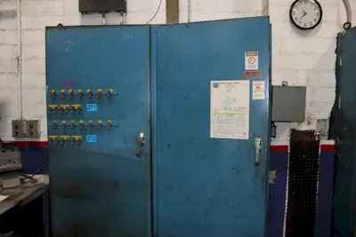 Used MINSTER E2-400-96-42 Straight Side Presses Ohio US | D & D Industries #1244447