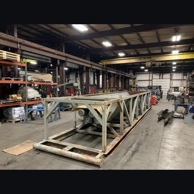 45yd³ Twin Screw Live Bottom Bin
