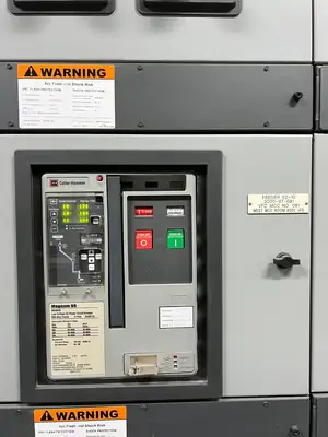 USED 2001 CUTLER-HAMMER MAGNUM DS